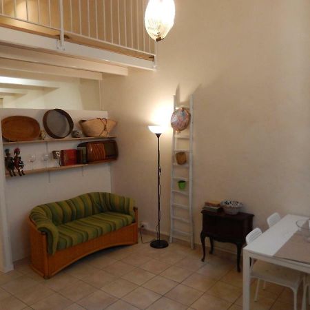 Appartamento In Centro Casa Vacanza Scicli Luaran gambar