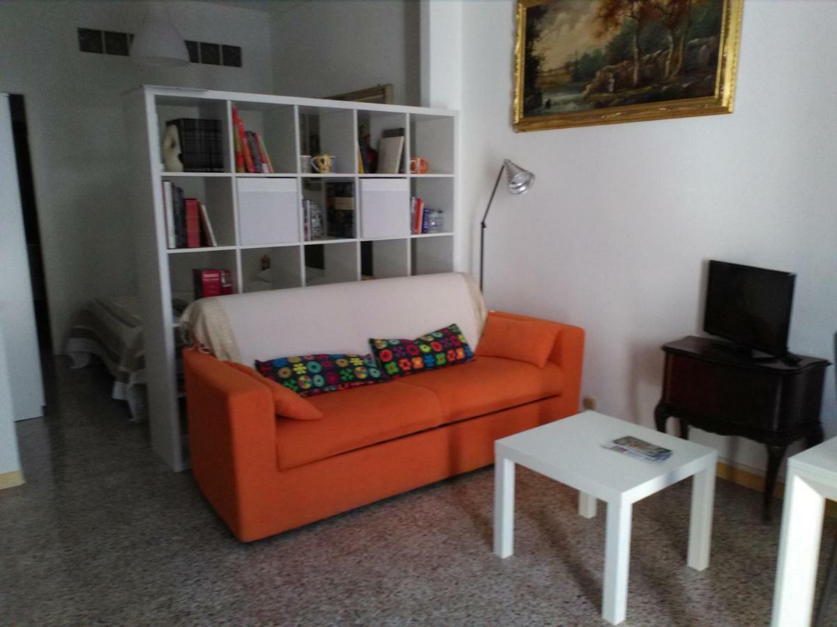 Appartamento In Centro Casa Vacanza Scicli Luaran gambar