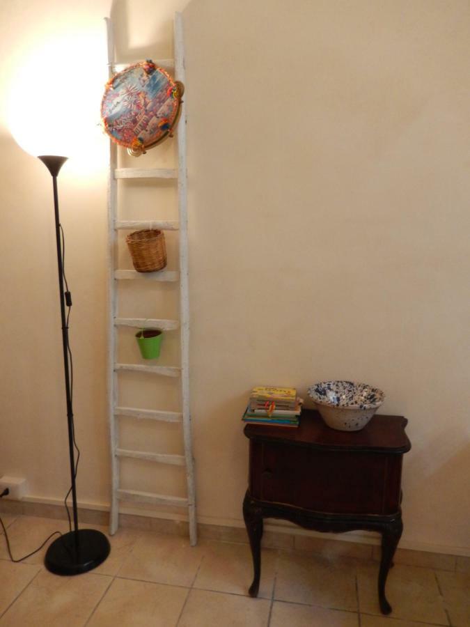 Appartamento In Centro Casa Vacanza Scicli Luaran gambar